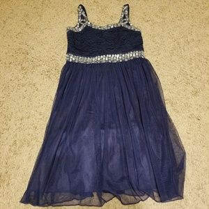 Girls dress